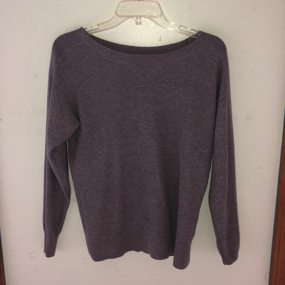 Long sleeved purple American eagle shirt